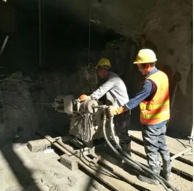 会理水下抗分散灌浆料特点 水下不分散注浆料介绍